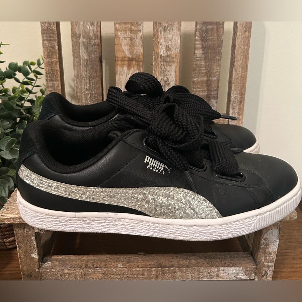 Puma Basket Heart Glitter Silver Black Women’s Size 10